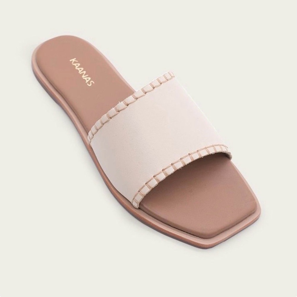 NEW Kaanas Basalto Sandals Off white and Tan Slide Sandals Leather